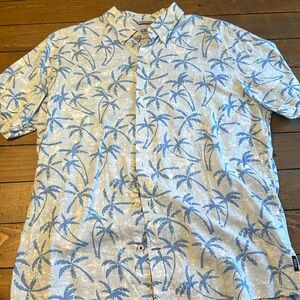 Izod Saltwater Palm Button Down